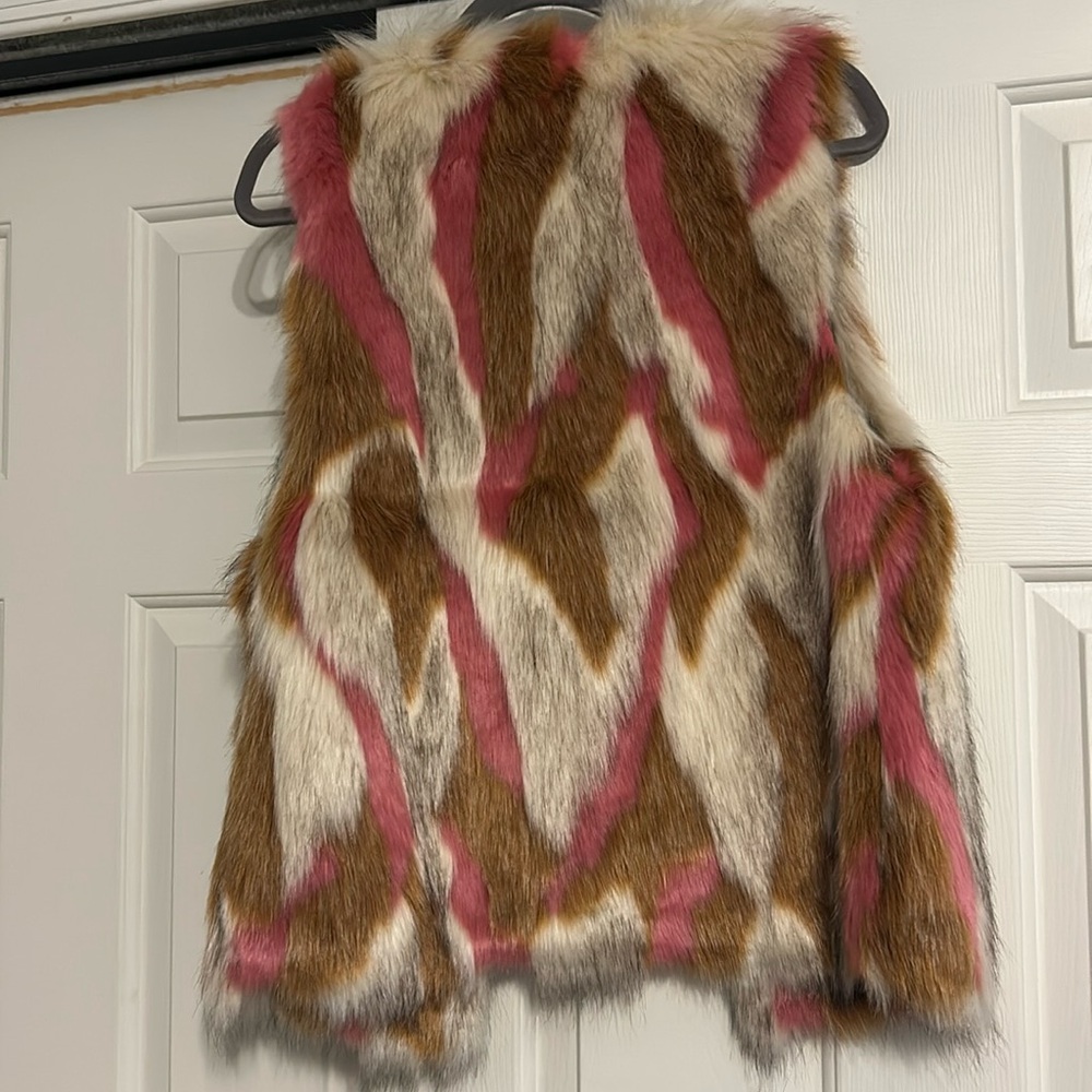 Worn one time. Purchased from Lord and Taylor